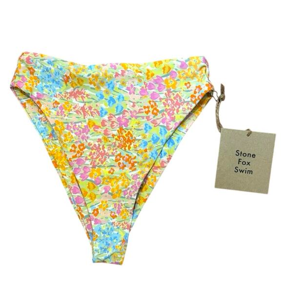 NWT Stone Fox Swim Sumatra Bikini Bottom In Flower Fields Size XS - Picture 3 of 7